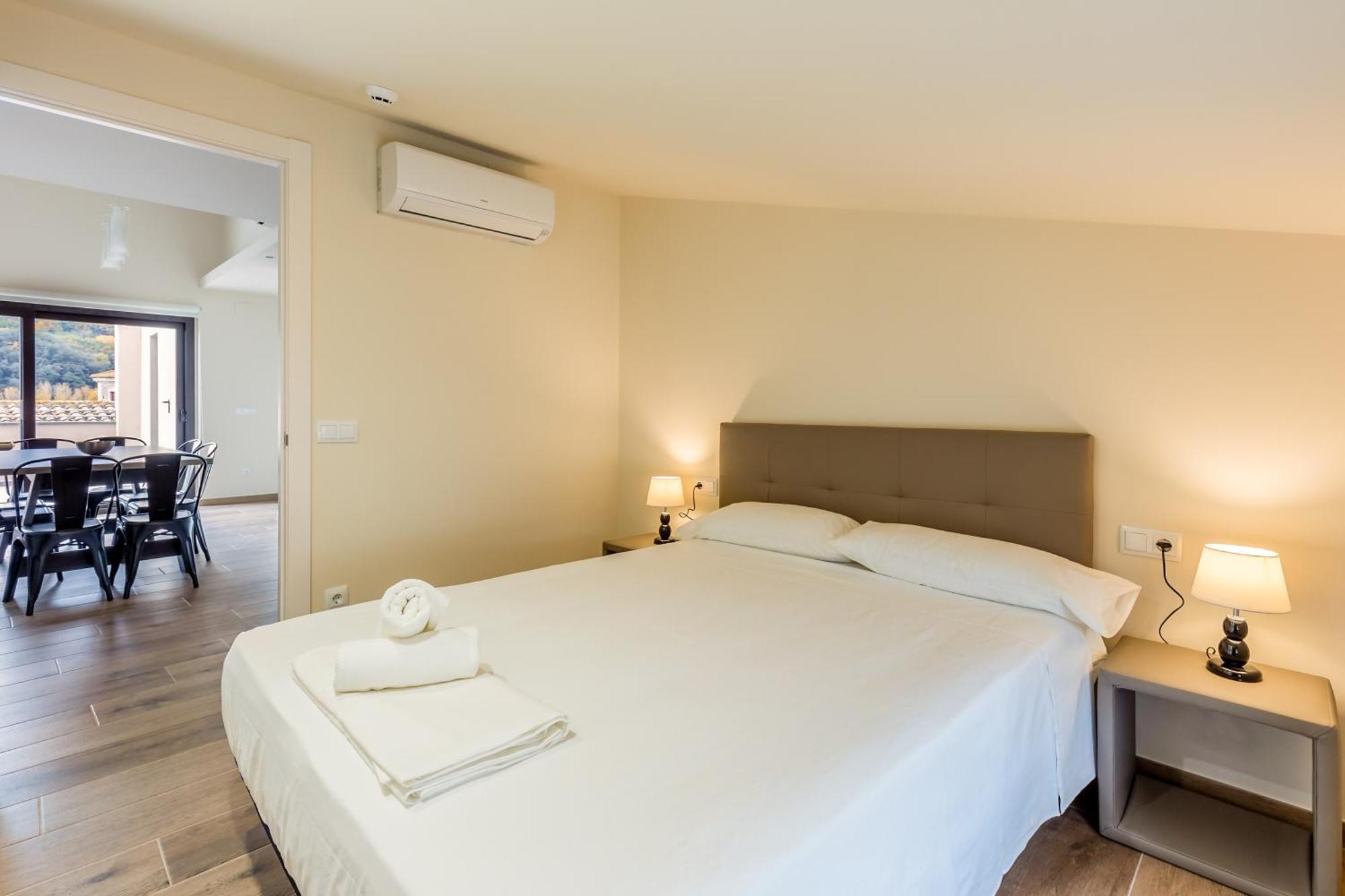 Can Cintet 3 Apartamento Con Terraza En Besalú Eksteriør billede