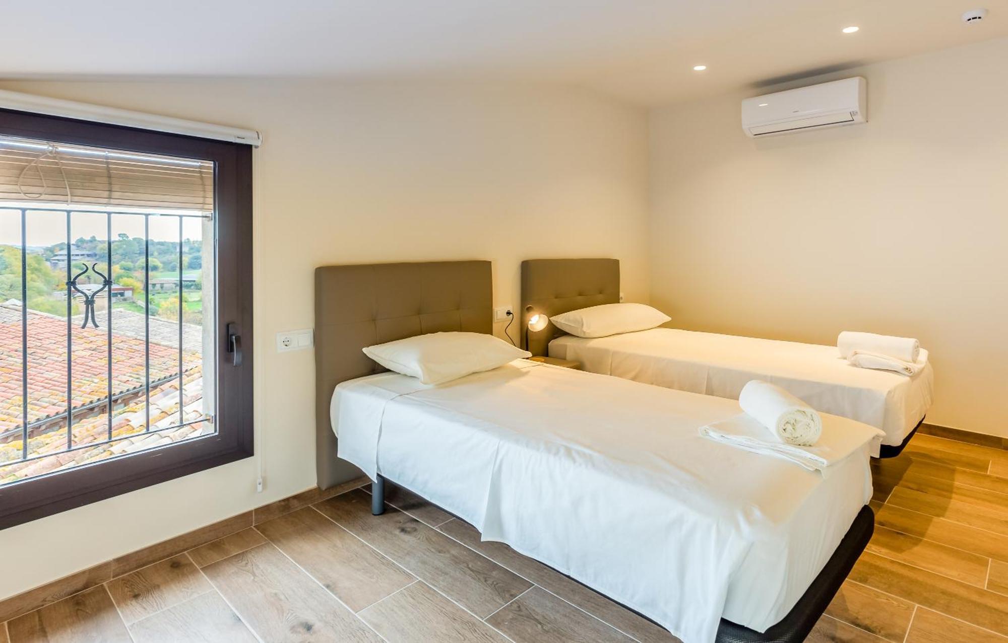Can Cintet 3 Apartamento Con Terraza En Besalú Eksteriør billede