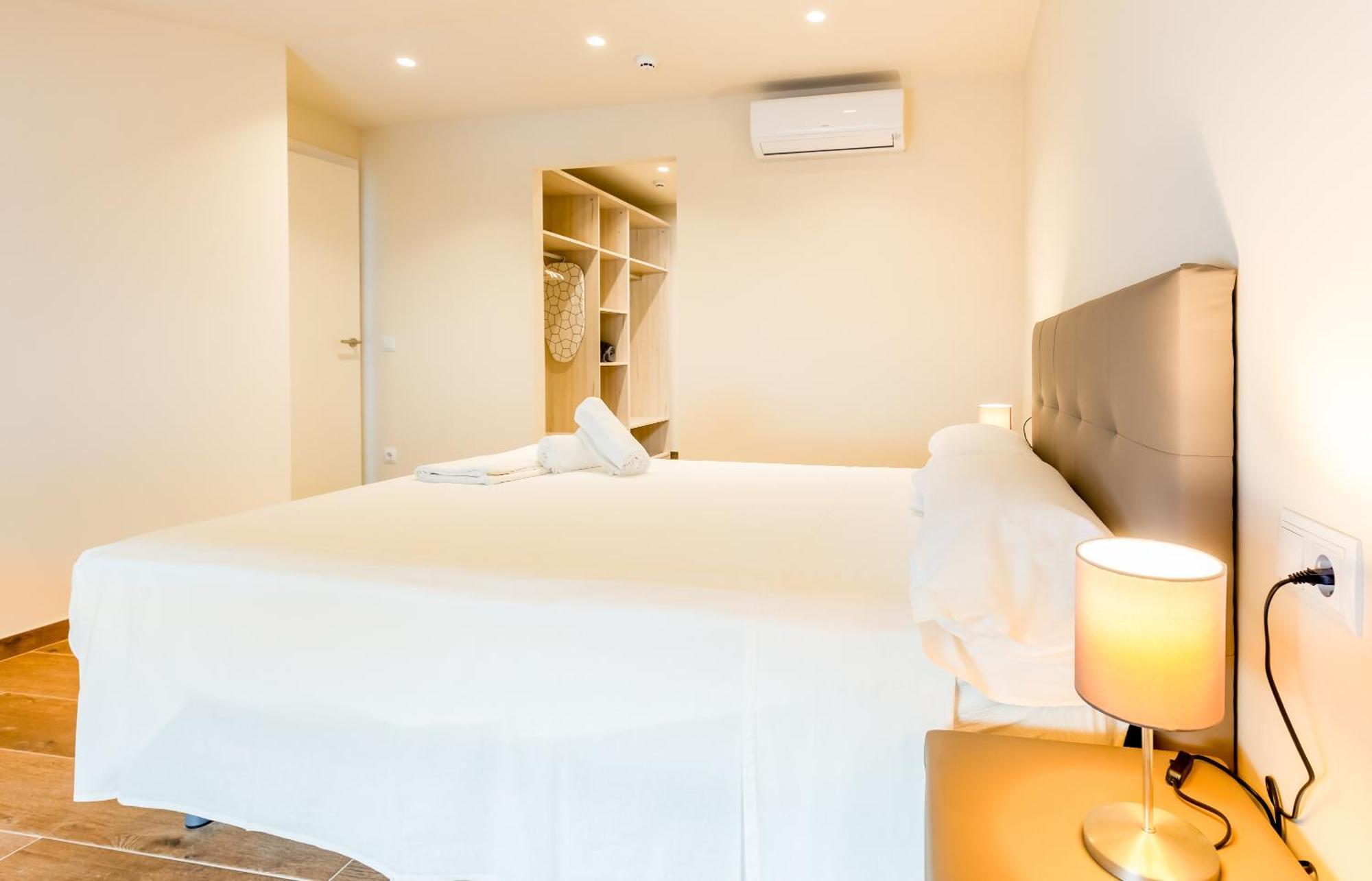 Can Cintet 3 Apartamento Con Terraza En Besalú Eksteriør billede